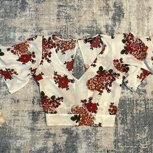 Express crop top size small